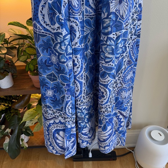 NWT FARM Rio Blue Tile Dream Sleeveless Maxi Dress Size Large - Picture 11 of 12